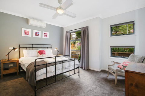 Always Bright - A Bright Escape - Tourism Adelaide 0