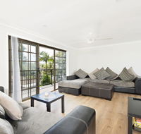Amaroo Retreat  Fingal Bay - Tourism Adelaide