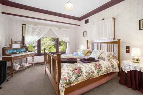 Ambrose Cottage Front Apartment - Tourism Adelaide 3