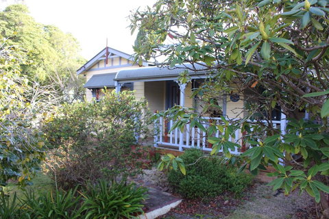 Ambrose Cottage Front Apartment - Tourism Adelaide 1