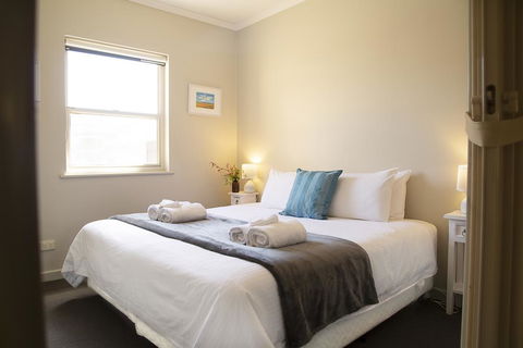 Angaston Mews - Tourism Adelaide 2