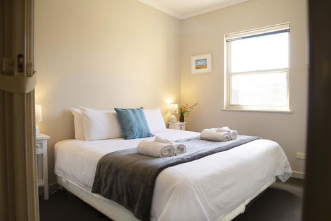 Angaston Mews - Tourism Adelaide 3
