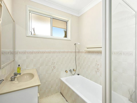 Angelena Villa - Toormina - Tourism Adelaide 2