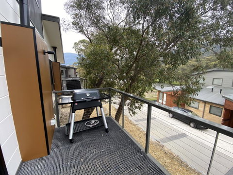 Aniyah Chalet - Tourism Adelaide 2