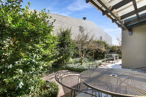 Apartments On Church - Unit 7 - Tourism Adelaide 3