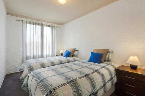 Apollo Unit 10 - Tourism Adelaide 3