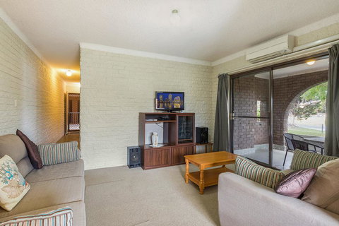 Apollo Unit 11 - Tourism Adelaide 1