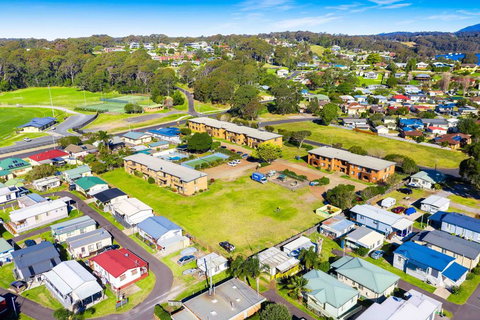 Apollo Unit 12 - Tourism Adelaide 2