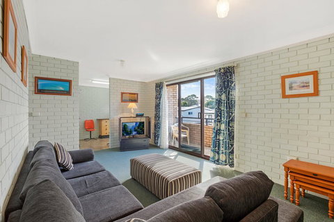 Apollo Unit 31 - Tourism Adelaide 0