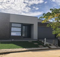 Apple House Tarneit North - Tourism Adelaide