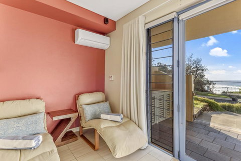 Aqua Shores Studio - Tourism Adelaide 2