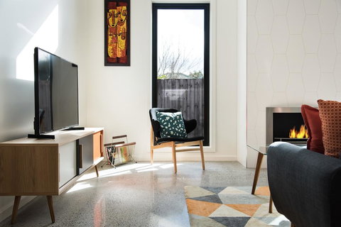 Arenas North - Tourism Adelaide 1