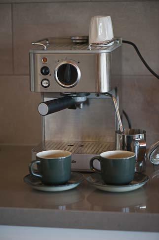 Art At Linden Gate - Tourism Adelaide 3