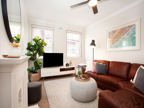 ART DECO DELIGHT-hosted By:L'Abode - Tourism Adelaide 2