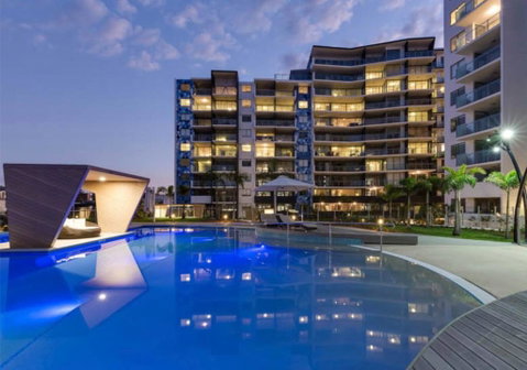 Art-Inspired, Designer APT In The Vibrant Area - Tourism Adelaide 2