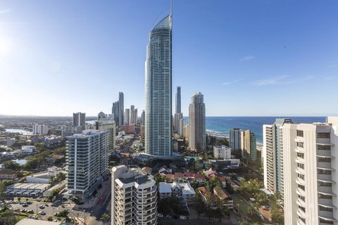 Artique Surfers Paradise - Official - Tourism Adelaide 1