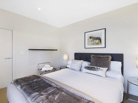 Arum 4, Heritage Park - Contemporary & Timeless - Tourism Adelaide 1