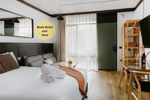 M Hotel - Tourism Adelaide 0
