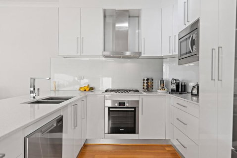 Modern Scarborough Townhouse - Tourism Adelaide 2