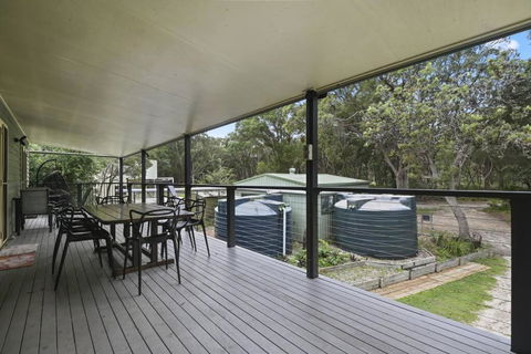 Moreton Island Retreat - Tourism Adelaide 1