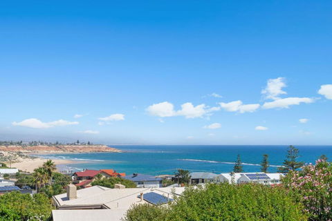 Ocean View In Port Noarlunga - Tourism Adelaide 2