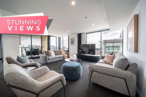 Onyx On North Tce CBD Penthouse Pool Parking - Tourism Adelaide 1