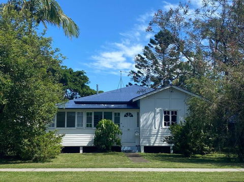 Original Surf Cottage In Heart Of Pottsville Beach - Tourism Adelaide 0