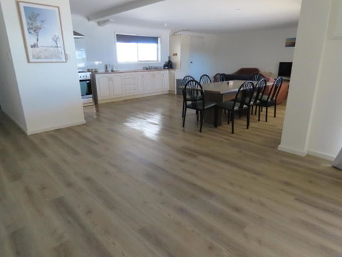 PACEYS PLACE - Tourism Adelaide 1