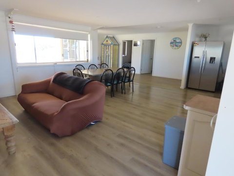 PACEYS PLACE - Tourism Adelaide 3