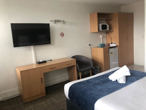 Parkdale Motor Inn - Tourism Adelaide 3