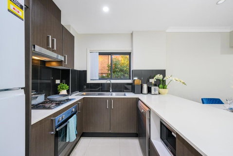 Parramatta New 2Bedroom Apt Close To TrainShoping - Tourism Adelaide 3