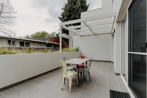 Peaceful 1-Bed Apartment Close To Lonsdale St - Tourism Adelaide 3