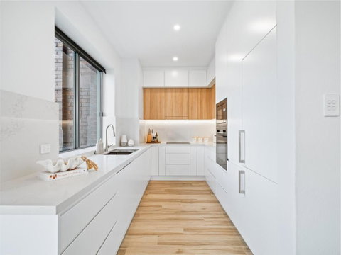 Peach At Palm View Collective - Tourism Adelaide 1