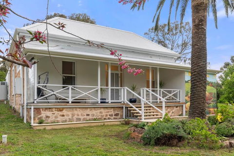 Piambong House - Tourism Adelaide 0