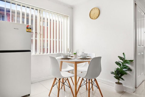 Polished 2-Bed Unit In The Heart Of Parramatta - Tourism Adelaide 1