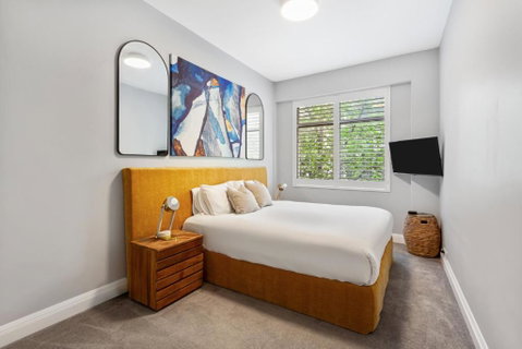 Potts Point L 2 Bedroom Stylish Retreat - Tourism Adelaide 1