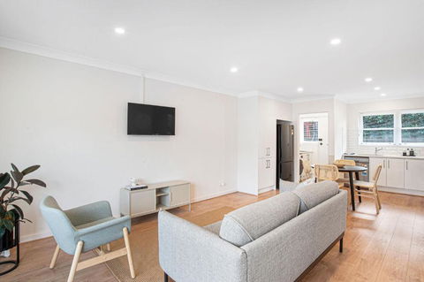 Prime Location 2 Bed Renovated In Royston Park - Tourism Adelaide 0