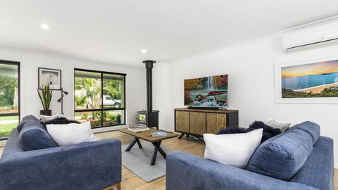 Private Luxury With Beach Views - Tourism Adelaide 3