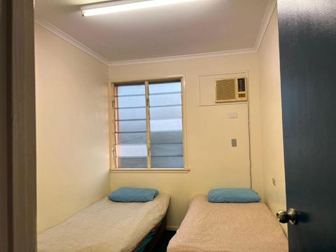 Q Lux Inn Emerald - Tourism Adelaide 1