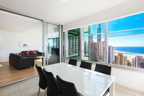 Q Tower Amazing Ocean Views 22nd Level Heated Pools Sleeps 6 - Optimise BNB - Tourism Adelaide 2