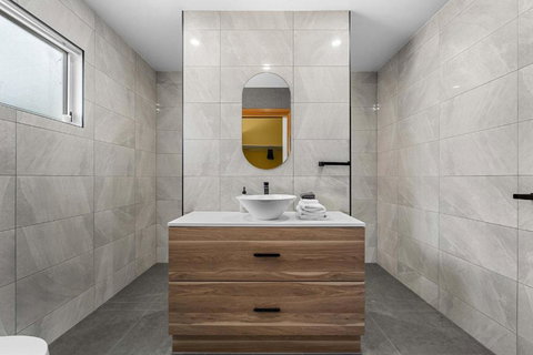 Quaint Garden Oasis With Free Parking - Tourism Adelaide 3