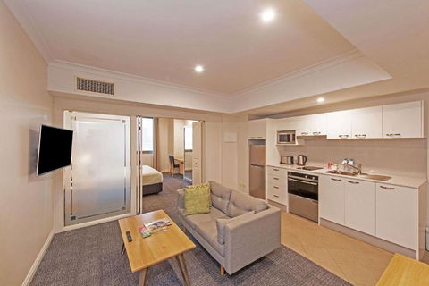 Quality Apartments Adelaide Central - Tourism Adelaide 0