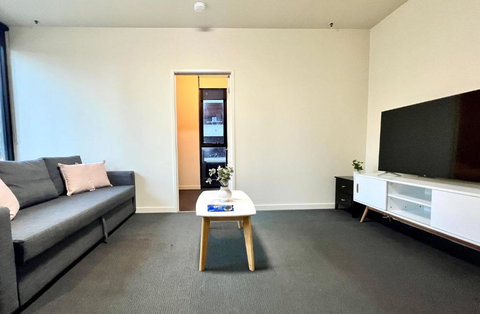 Readyset Apartments On Little Bourke - Tourism Adelaide 3