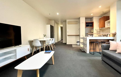 Readyset Apartments On Little Bourke - Tourism Adelaide 1