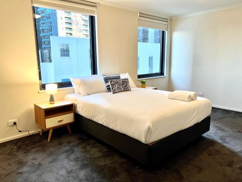 ReadySet Apartments On Kavanagh - Tourism Adelaide 3