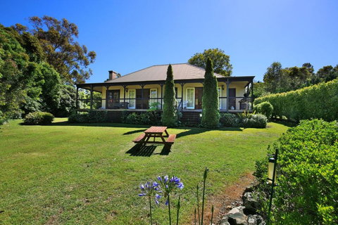 Red Hill - Relax And Rejuvenate - Tourism Adelaide 0