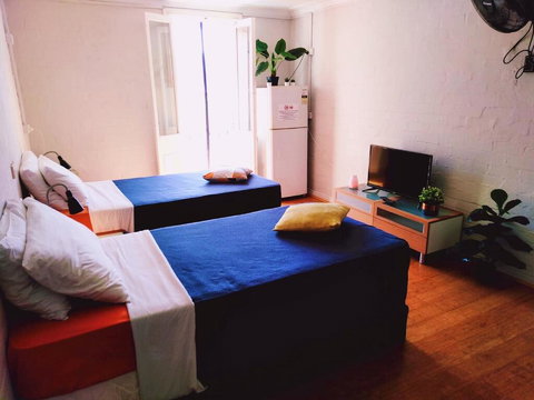 Asylum Sydney Backpackers Hostel - Tourism Adelaide 1