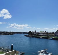 Attached Self Service Waterfront Whole Villa - Sydney - Tourism Adelaide
