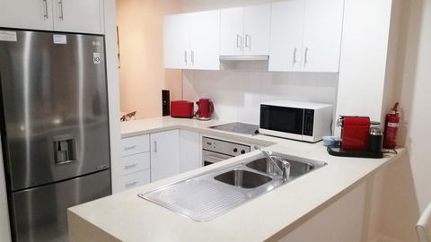 Attenborough Apartments - Tourism Adelaide 0
