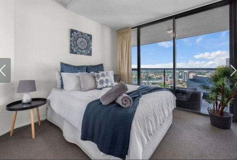 AU1 - Long Stay W Balcony RiverViews Fast WiFi - Tourism Adelaide 3